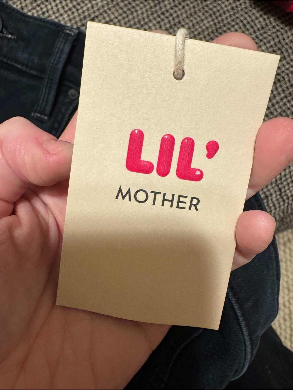 NWOT- MOTHER PETITES The Lil Mid Rise Zip Rambler….. 24P - Picture 9 of 10